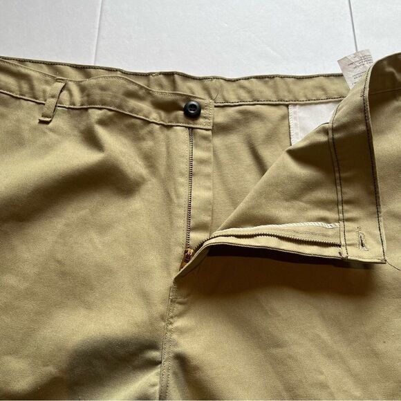 Men's Genuine Dickies Uniform Work Shorts Khaki Size 44 - Picture 3 of 8